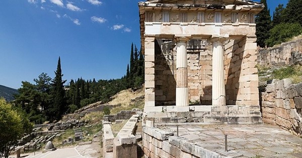15 Best Day Trips from Athens 2026: An Essential Guide